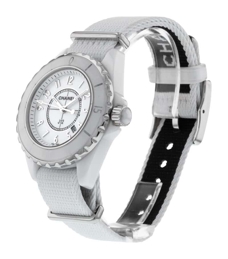 Chanel J12 H4656